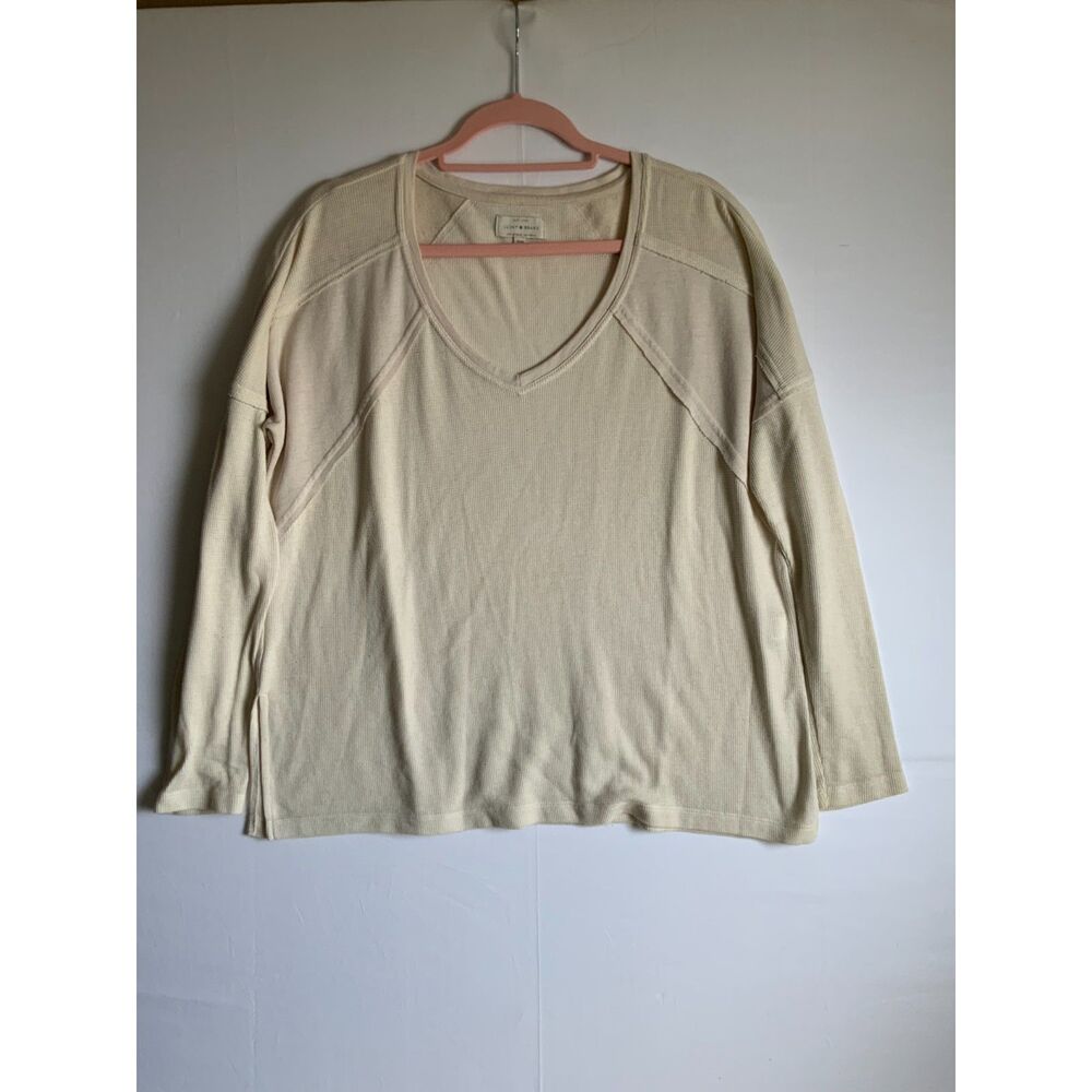 Lucky Brand Cream Beige V Neck Thermal Top Long Sleeve Textured Knit Womens M